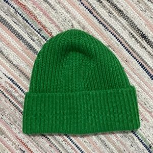 H&M one size green hat
